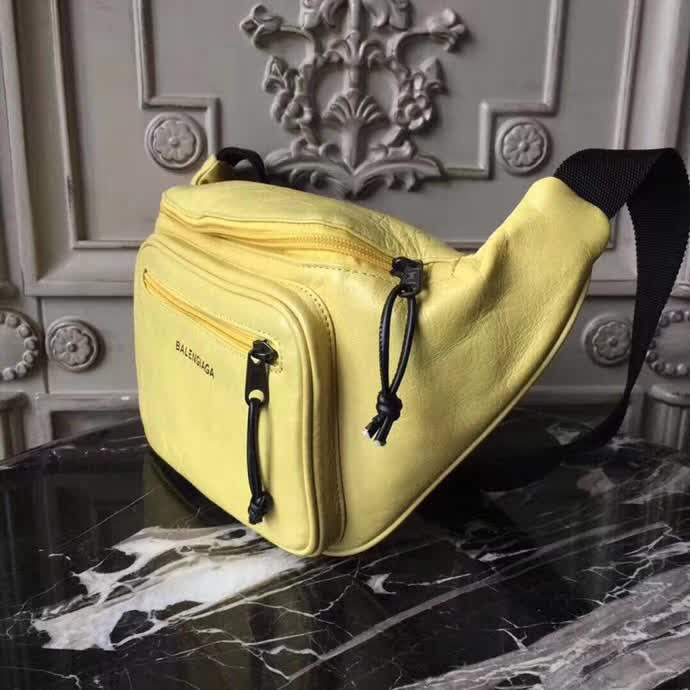 BALENCIAG巴黎世家 爆款 專櫃同步更新 可做胸包 腰包  BL1230